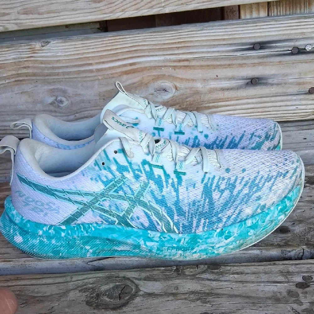 ASICS Mens's Noosa Tri White and Aqua Athletic Shoes - Picture 1 of 14
